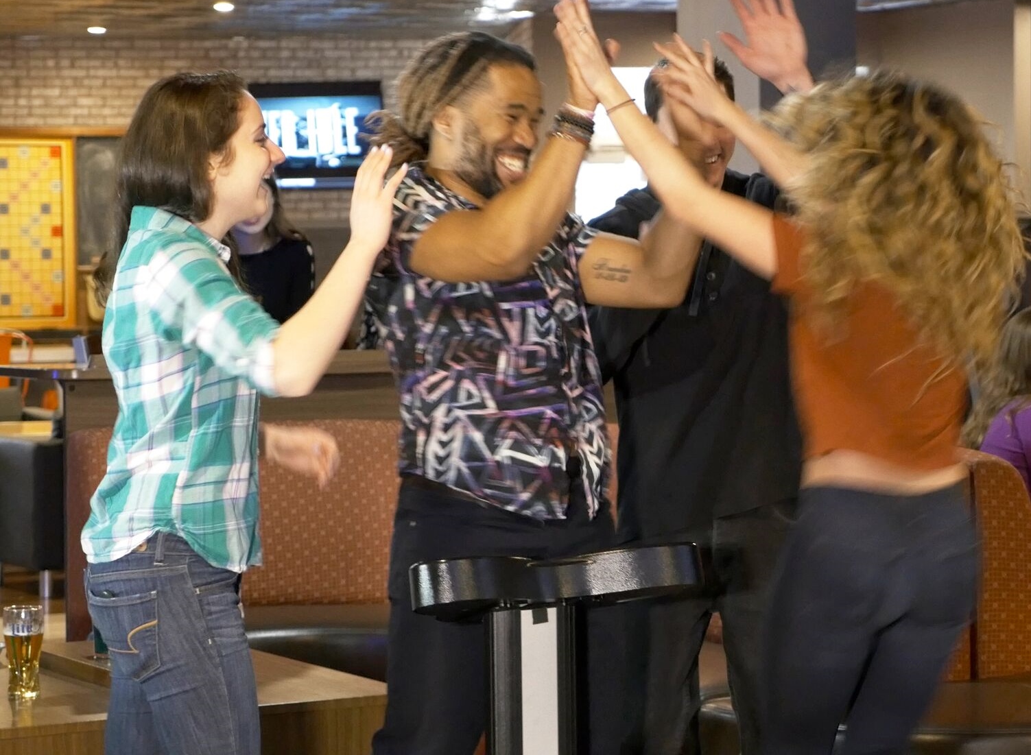 Spins Bowl Independence Reservations by Meriq